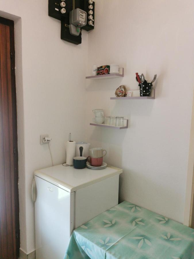 Room Dobrenka Хвар Экстерьер фото